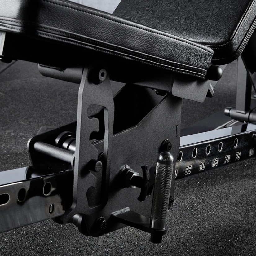 Posilovací stroj na prsa a ramena ATX Lever Arm Multipress 2.0