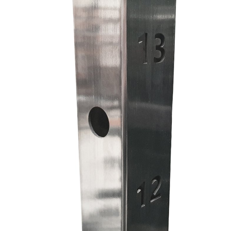 Multifunkční posilovací stroj IRONLIFE Multi-Functional Smith Machine (cihličkové závaží 2 x 100 kg)