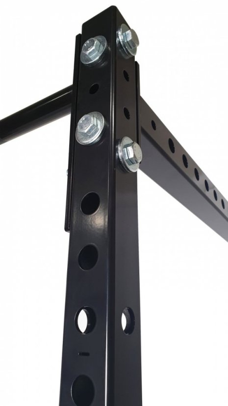 Wall Half Rack IRONLIFE, výška 195 cm, J-hooks, nosnosť 400 kg, hrúbka rámu 4 mm